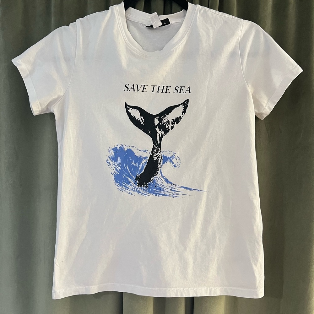 Topshop white graphic tshirt crop top save the sea whale size small